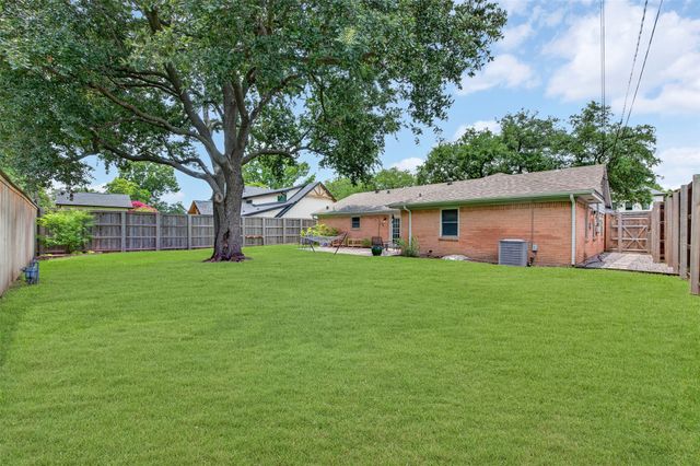 2838 Ermine Way, Farmers Branch, TX 75234