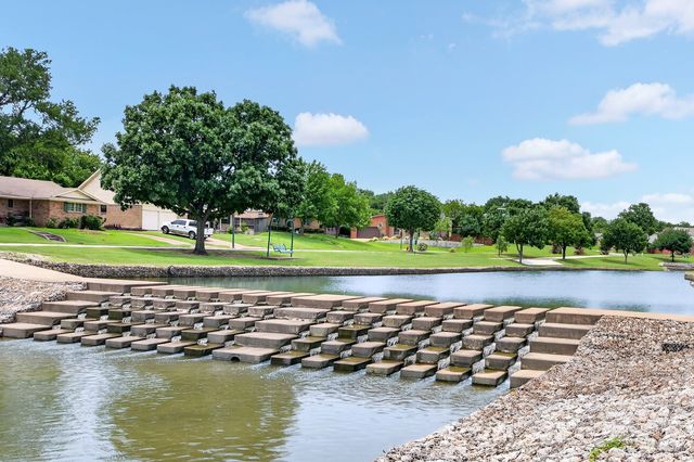 2838 Ermine Way, Farmers Branch, TX 75234