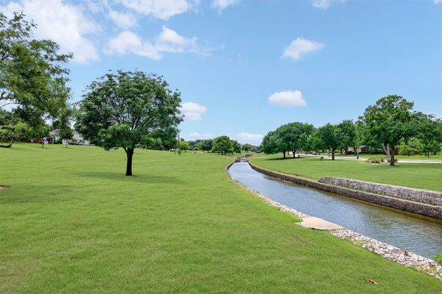 2838 Ermine Way, Farmers Branch, TX 75234