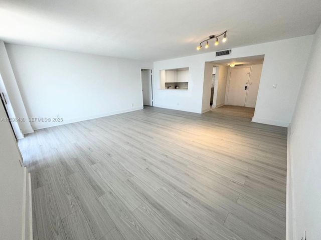 18151 NE 31st Court 1404, Aventura, FL 33160