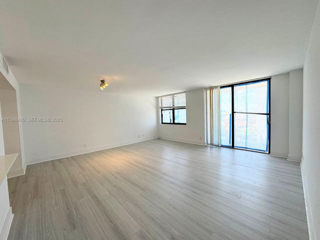18151 NE 31st Court 1404, Aventura, FL 33160