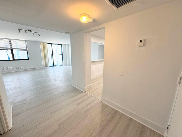 18151 NE 31st Court 1404, Aventura, FL 33160