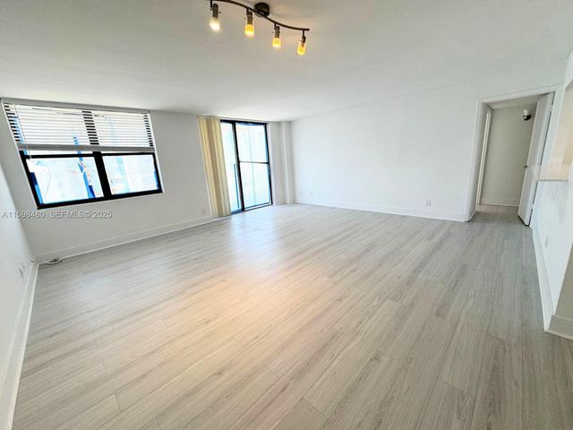 18151 NE 31st Court 1404, Aventura, FL 33160