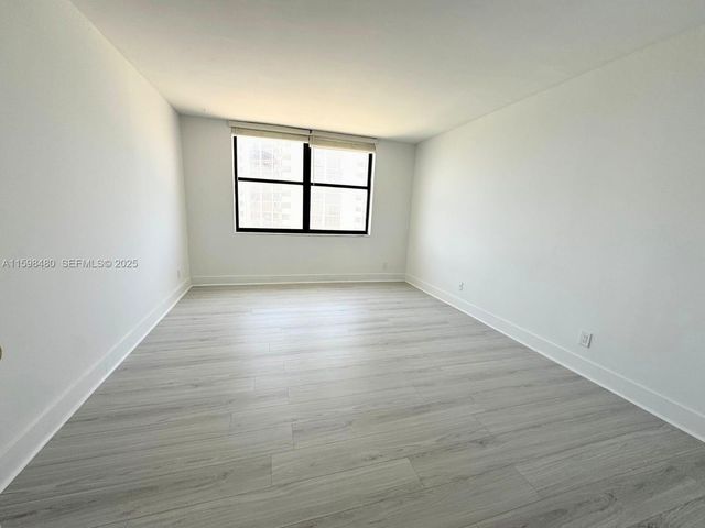 18151 NE 31st Court 1404, Aventura, FL 33160