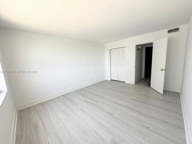18151 NE 31st Court 1404, Aventura, FL 33160