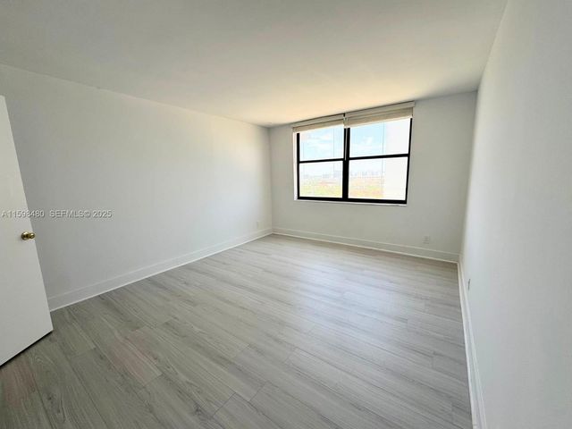 18151 NE 31st Court 1404, Aventura, FL 33160