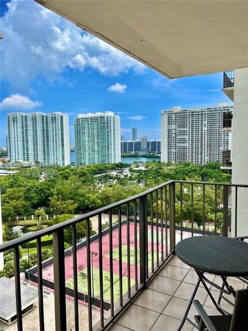 18151 NE 31st Court 1404, Aventura, FL 33160
