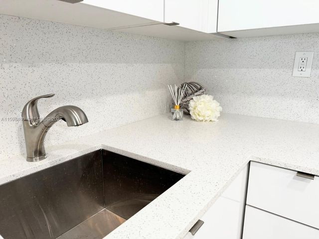 18151 NE 31st Court 1404, Aventura, FL 33160