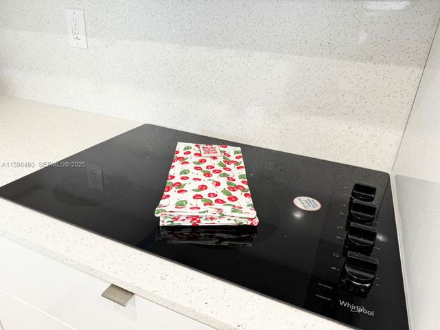 18151 NE 31st Court 1404, Aventura, FL 33160