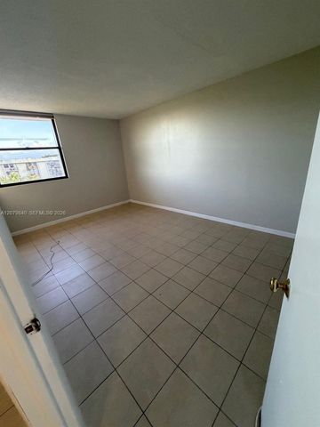 2771 Riverside Drive 503-A, Coral Springs, FL 33065