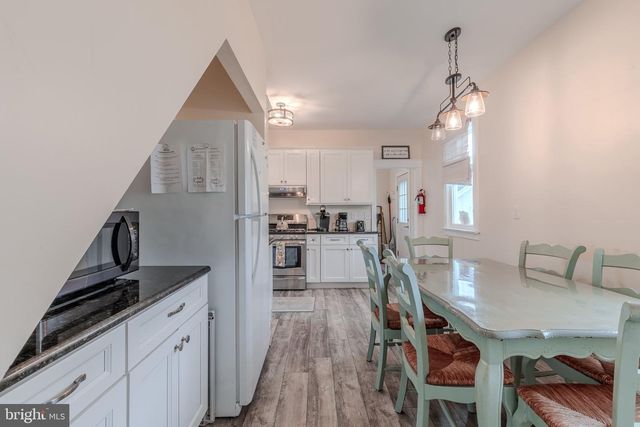 1 ENGLEWOOD RD, Cape May, NJ 08204
