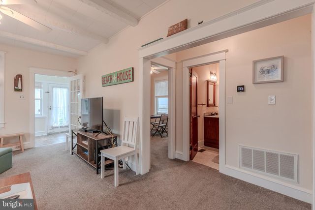 1 ENGLEWOOD RD, Cape May, NJ 08204