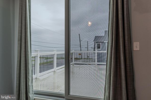 1 ENGLEWOOD RD, Cape May, NJ 08204
