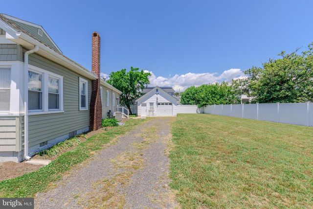 1 ENGLEWOOD RD, Cape May, NJ 08204
