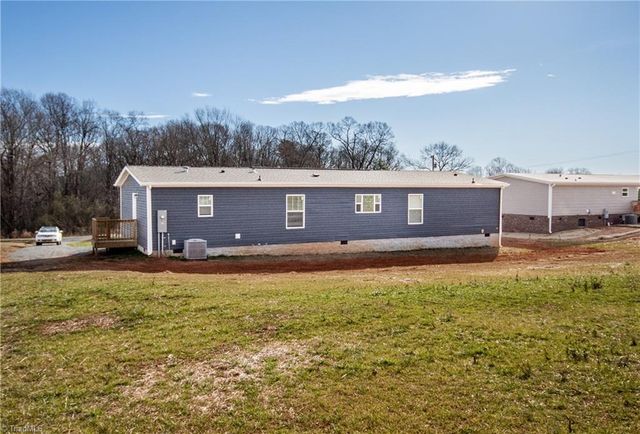 489 Eagle Mills Road, Hamptonville, NC 27020