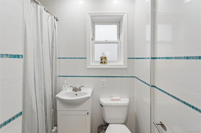 2064 Atlantic Boulevard, Atlantic Beach, NY 11509