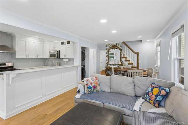 2064 Atlantic Boulevard, Atlantic Beach, NY 11509