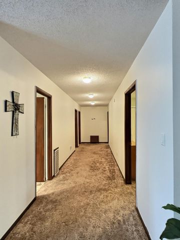 27 Carter 146, Fremont, MO 63941