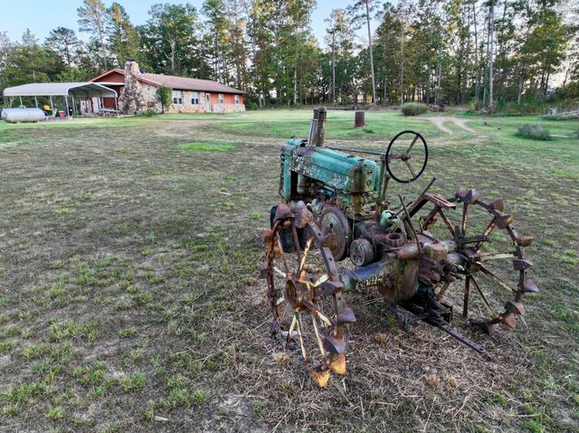 27 Carter 146, Fremont, MO 63941