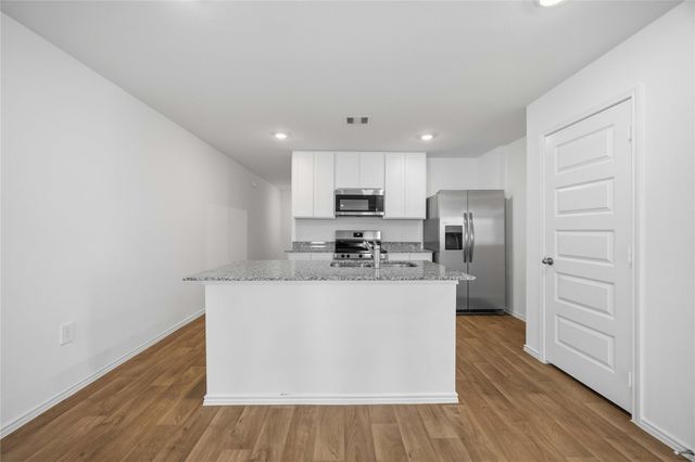 11913 Sweet Apple Lane, Houston, TX 77048