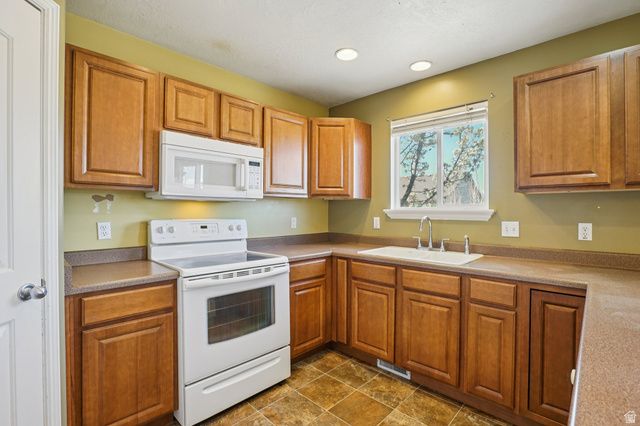 1102 S 970 W, Tooele, UT 84074