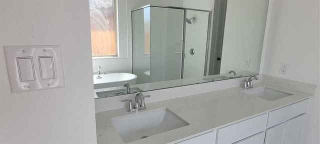 7113 Rolling Field Drive, League City, TX 77573