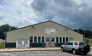 427 Grayton Road, Kingsford Heights, IN 46346