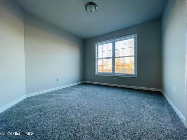 11 Hunter Court, Milton, NY 12020