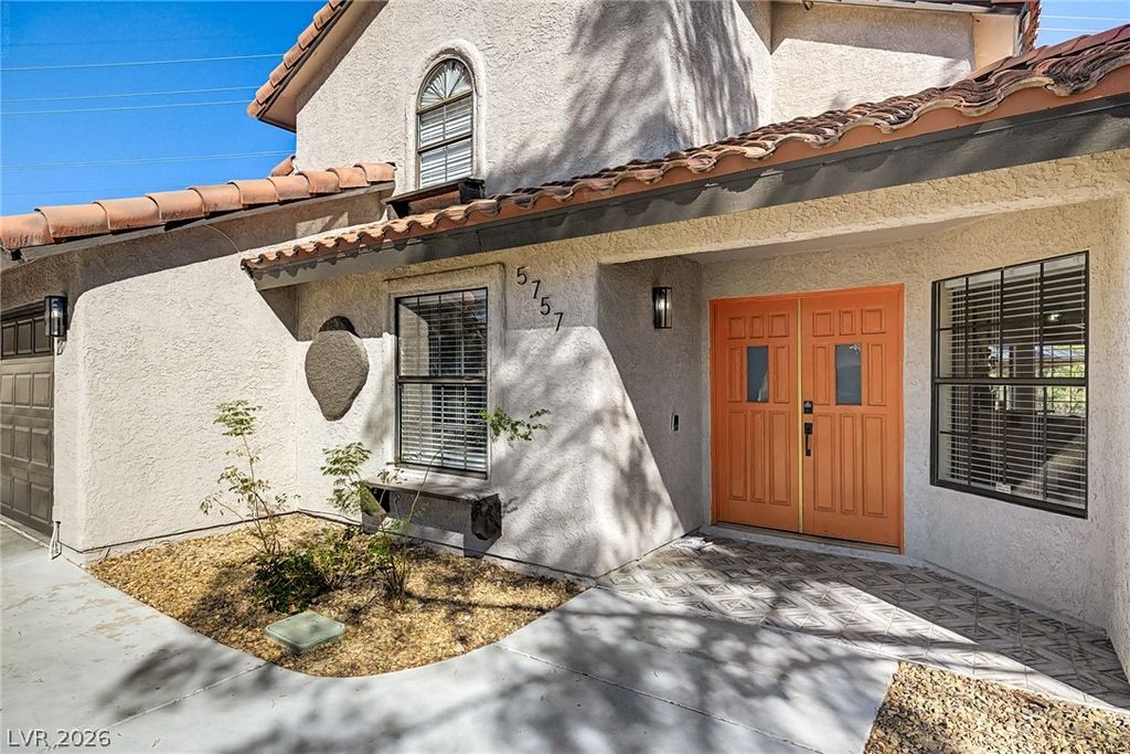 5757 Charles Holden Court, Las Vegas, NV 89103 — photo 3