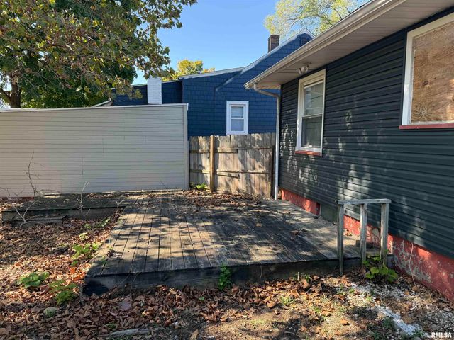 3410 W LINCOLN Avenue, Peoria, IL 61604