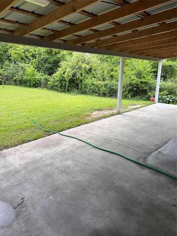 1214 Wolfe City Drive, Greenville, TX 75401