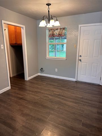 1214 Wolfe City Drive, Greenville, TX 75401