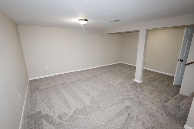 51832 Hedge Lane, Granger, IN 46530