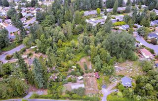 17204 Northup Way, Bellevue, WA 98008