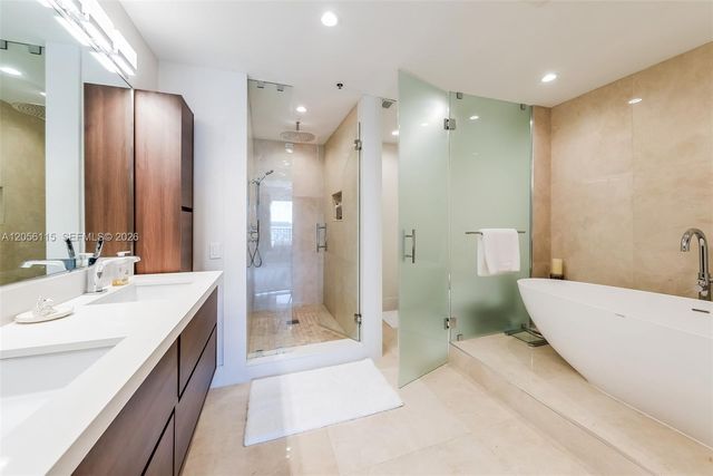 2133 Fisher Island Drive 2133, Miami Beach, FL 33109