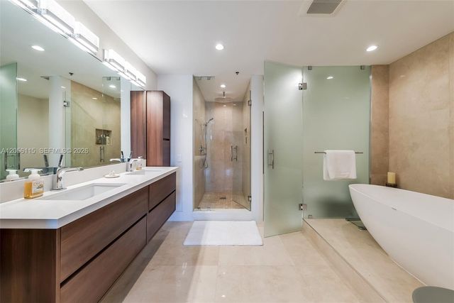 2133 Fisher Island Drive 2133, Miami Beach, FL 33109