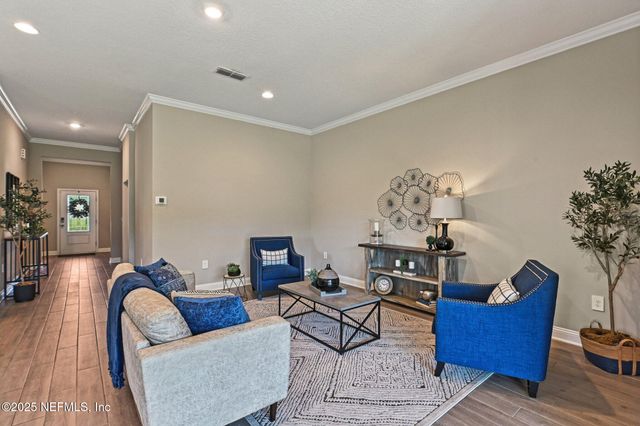 3034 OAK STREAM Drive, Green Cove Springs, FL 32043