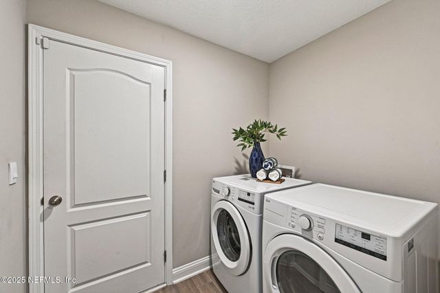 3034 OAK STREAM Drive, Green Cove Springs, FL 32043