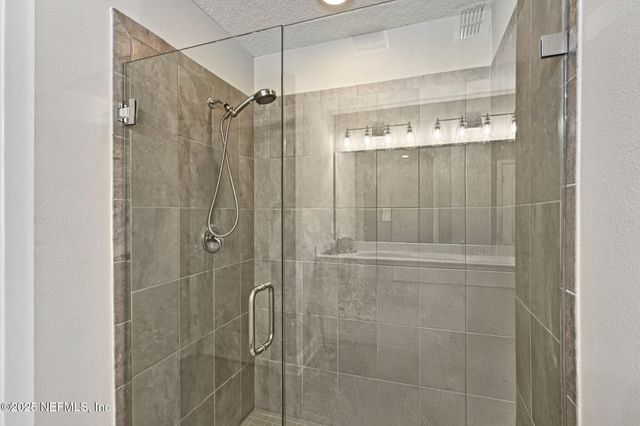 3034 OAK STREAM Drive, Green Cove Springs, FL 32043