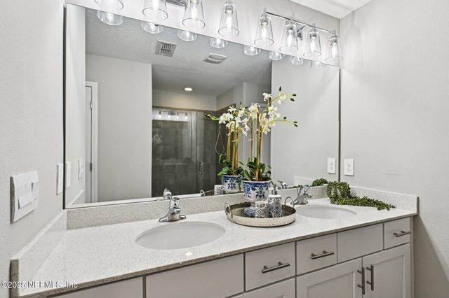 3034 OAK STREAM Drive, Green Cove Springs, FL 32043