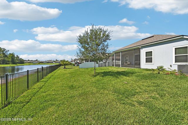 3034 OAK STREAM Drive, Green Cove Springs, FL 32043