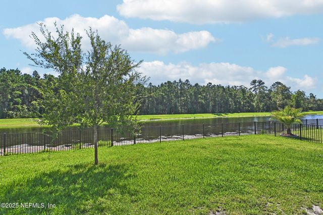 3034 OAK STREAM Drive, Green Cove Springs, FL 32043