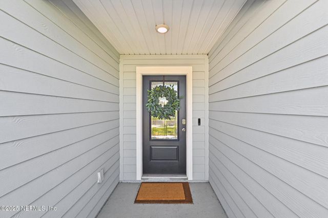 3034 OAK STREAM Drive, Green Cove Springs, FL 32043