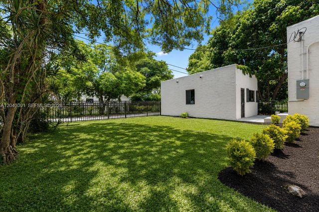1020 NW 49th Street, Miami, FL 33127