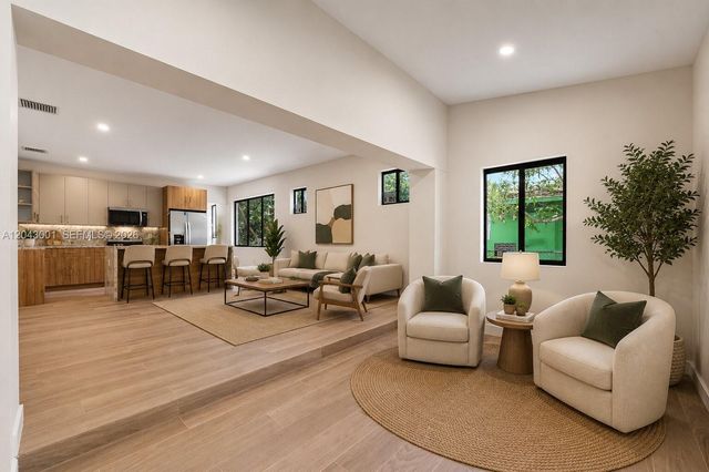 1020 NW 49th Street, Miami, FL 33127