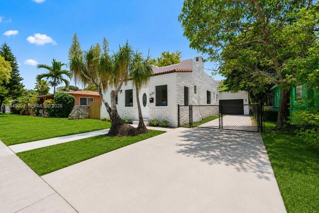 1020 NW 49th Street, Miami, FL 33127