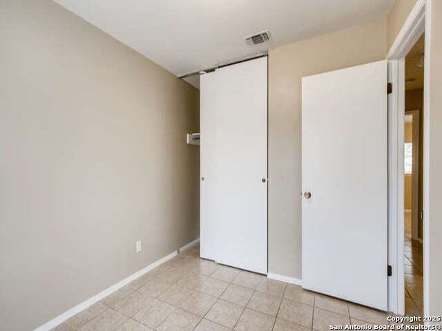 5946 Cliff Bank St, San Antonio, TX 78250
