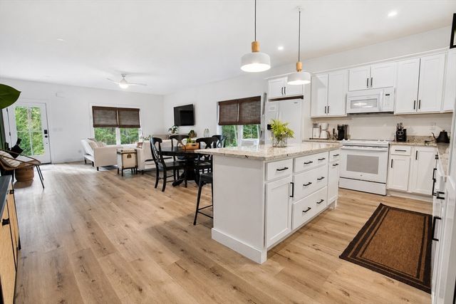 31 Crowcroft Drive, Rindge, NH 03461