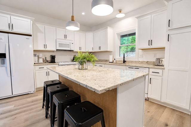 31 Crowcroft Drive, Rindge, NH 03461