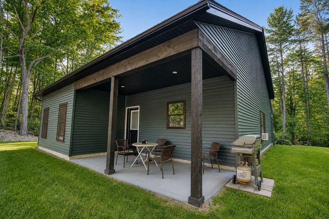 31 Crowcroft Drive, Rindge, NH 03461